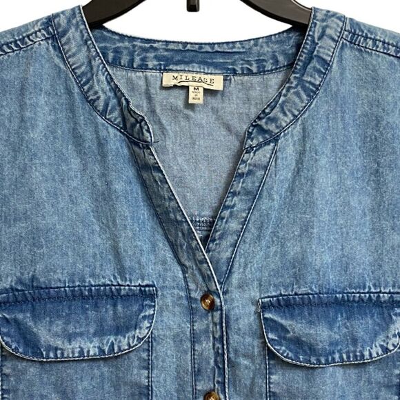 Mileage Women's Button Down Short Sleeve Shirt Size M Front Pockets Split Neck - Picture 6 of 12